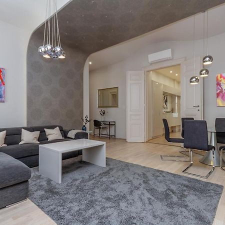 Andrassy Str. Luxury Apartment Boedapest Buitenkant foto