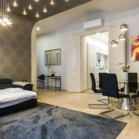 Andrassy Str. Luxury Apartment Boedapest Buitenkant foto