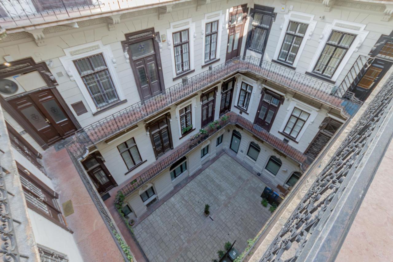 Andrassy Str. Luxury Apartment Boedapest Buitenkant foto