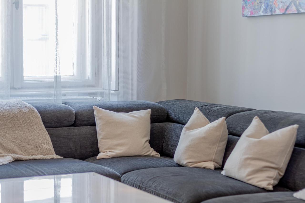 Andrassy Str. Luxury Apartment Boedapest Buitenkant foto