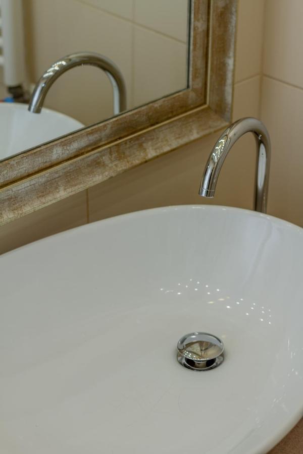 Andrassy Str. Luxury Apartment Boedapest Buitenkant foto
