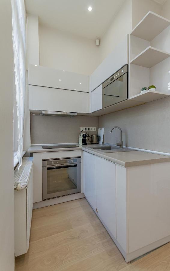 Andrassy Str. Luxury Apartment Boedapest Buitenkant foto