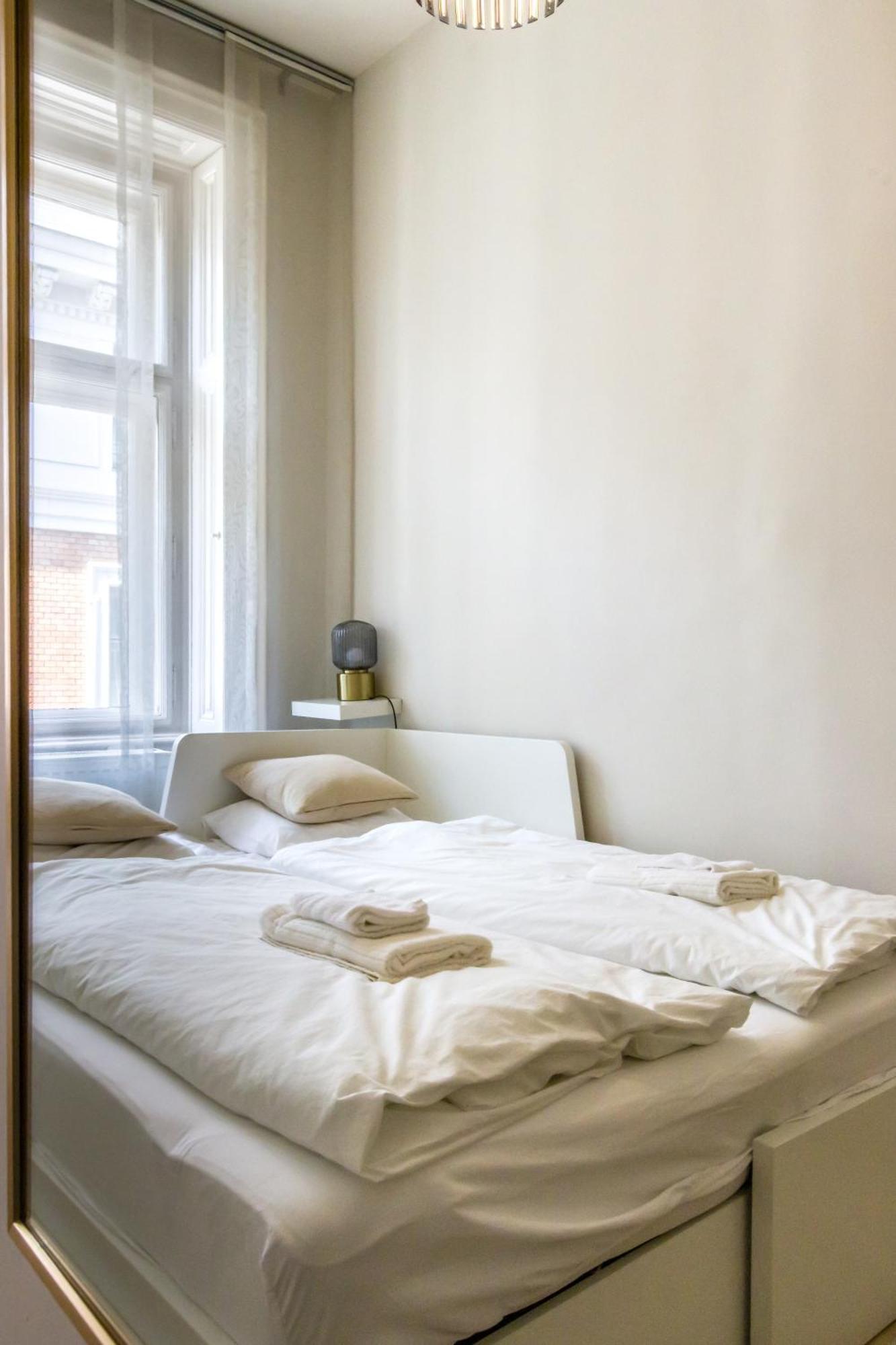 Andrassy Str. Luxury Apartment Boedapest Buitenkant foto